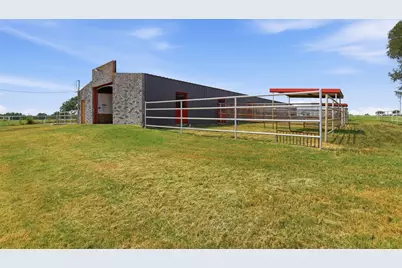 2480 Bob White Drive, Granbury, TX 76049 - Photo 5