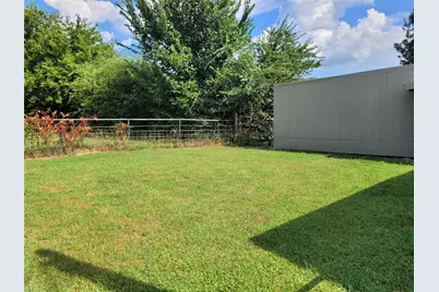 735 SW 1st, Detroit, TX 75436 - Photo 5
