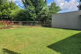 735 SW 1st, Detroit, TX 75436 - Photo 5