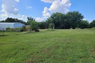 735 SW 1st, Detroit, TX 75436 - Photo 39