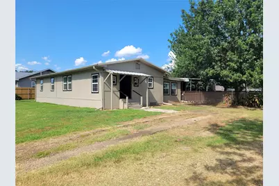 735 SW 1st, Detroit, TX 75436 - Photo 1