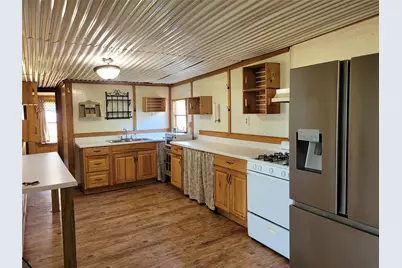 735 SW 1st, Detroit, TX 75436 - Photo 13