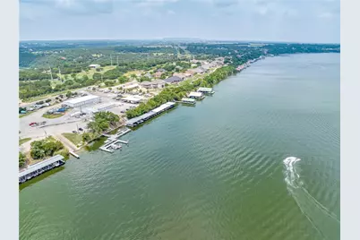 2373 E Landings S, Granbury, TX 76049 - Photo 27