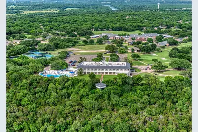2373 E Landings S, Granbury, TX 76049 - Photo 23