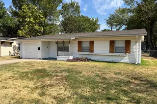 317 E Ridgewood Dr, Garland, TX 75041 - Photo 1