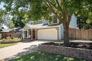 2710 Forestview Dr, Corinth, TX 76210 - Photo 3