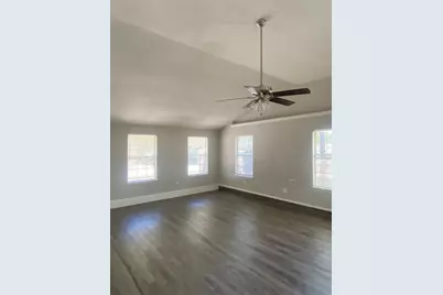 2516 Trinity Street, Irving, TX 75062 - Photo 3