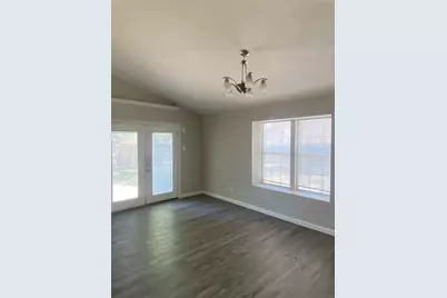 2516 Trinity Street, Irving, TX 75062 - Photo 7