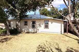 712 W Main St, Eastland, TX 76448 - Photo 5