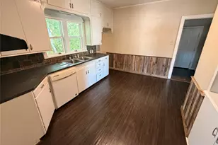 712 W Main St, Eastland, TX 76448 - Photo 9