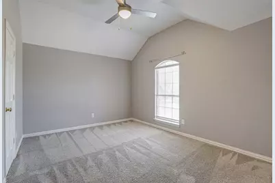5704 Kelly Court, Haltom City, TX 76137 - Photo 27