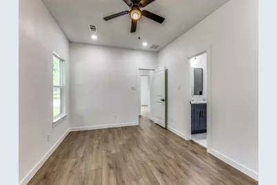 747 N Wilhite Street, Cleburne, TX 76031 - Photo 17