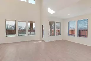 8141 Danny Scarth Ln, Fort Worth, TX 76120 - Photo 9