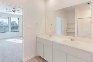 8141 Danny Scarth Ln, Fort Worth, TX 76120 - Photo 11