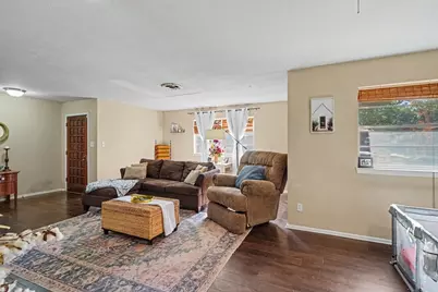 1553 Montclair Drive, Fort Worth, TX 76103 - Photo 5