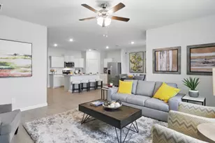 404 Sunday Silence Wy, Granbury, TX 76049 - Photo 15