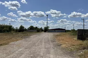 104 Taylor Dr, Quinlan, TX 75474 - Photo 1