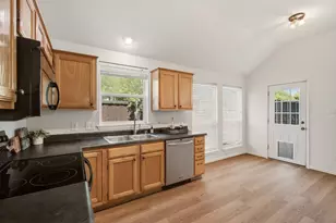 10708 Jackson Ln, Frisco, TX 75035 - Photo 13