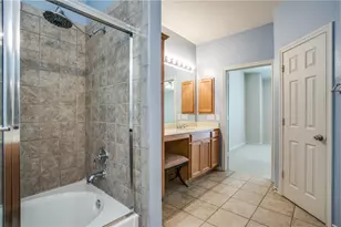 2415 Stutz Dr, Dallas, TX 75235 - Photo 19