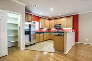 2415 Stutz Dr, Dallas, TX 75235 - Photo 9