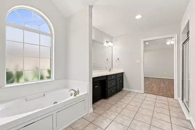 104 Chaparral Drive, Hillsboro, TX 76645 - Photo 23