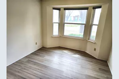 4346 Briar Hill Drive, Grand Prairie, TX 75052 - Photo 5