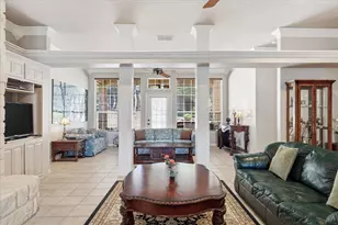 144 Saddle Brook Dr, Hudson Oaks, TX 76087 - Photo 3