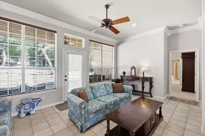 144 Saddle Brook Drive, Hudson Oaks, TX 76087 - Photo 9