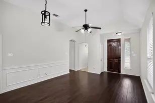 8418 Timberbrook Ln, Dallas, TX 75249 - Photo 3