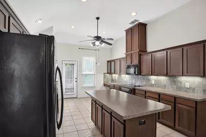 8418 Timberbrook Lane, Dallas, TX 75249 - Photo 7