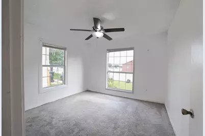 3810 Park Street, Greenville, TX 75401 - Photo 13