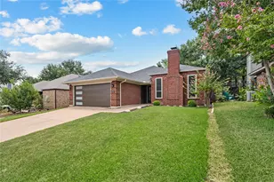 1521 Briarcrest Dr, Grapevine, TX 76051 - Photo 3