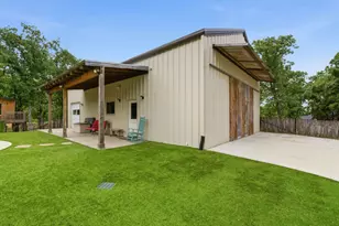 1012 Cheyenne Rd, Poolville, TX 76487 - Photo 23