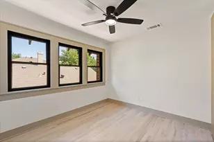 1718 S Adams St, Fort Worth, TX 76110 - Photo 29