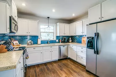 504 W Kaufman Street, Rockwall, TX 75087 - Photo 5
