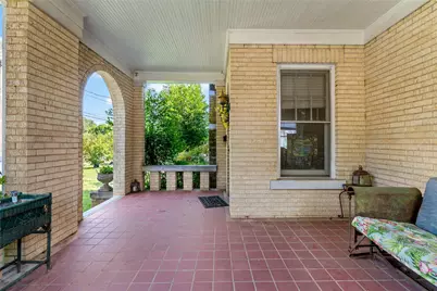 610 Fitzhugh, Paris, TX 75460 - Photo 9
