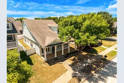 9810 Walnut Hill Drive, Providence Village, TX 76227 - Photo 29