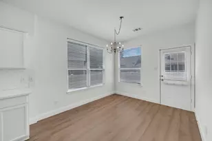 9810 Walnut Hill Dr, Providence Village, TX 76227 - Photo 11