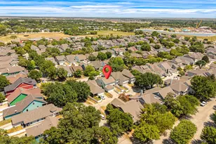 9810 Walnut Hill Dr, Providence Village, TX 76227 - Photo 33