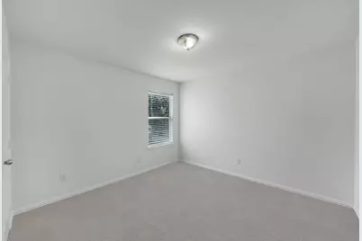 9810 Walnut Hill Drive, Providence Village, TX 76227 - Photo 21
