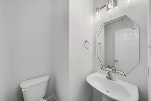 9810 Walnut Hill Dr, Providence Village, TX 76227 - Photo 21