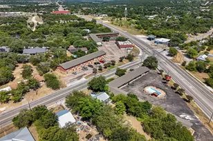 709 Hereford St, Glen Rose, TX 76043 - Photo 23