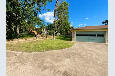120 S Wood Avenue, Denison, TX 75020 - Photo 23