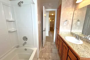 120 S Wood Ave, Denison, TX 75020 - Photo 21