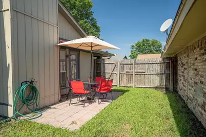 5106 Lakeridge Court, Garland, TX 75043 - Photo 27