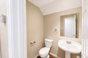 2012 Austin Dr, Mesquite, TX 75181 - Photo 11