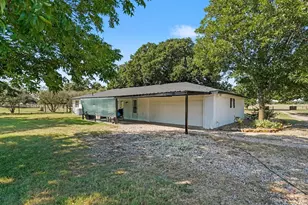 3845 County Rd 415, Alvarado, TX 76009 - Photo 31