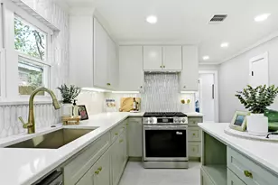 5452 Santa Barbara Ave, Fort Worth, TX 76114 - Photo 9