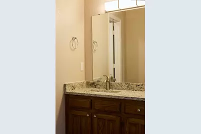 900 Kilkenny Court #B, Denton, TX 76210 - Photo 9