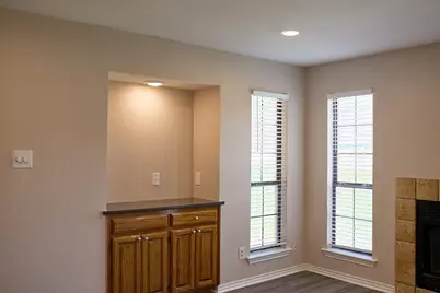 900 Kilkenny Court #B, Denton, TX 76210 - Photo 3